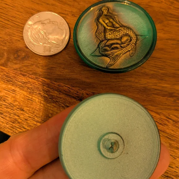 Large Vintage Mermaid Design Czech Glass Button - Picture 6 of 7